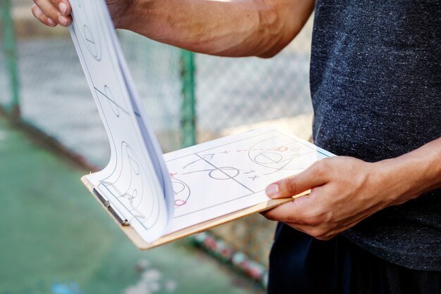 How to Read Cricket Scores - A Beginner's Guide 2 How to Read Cricket Scores - A Beginner's Guide